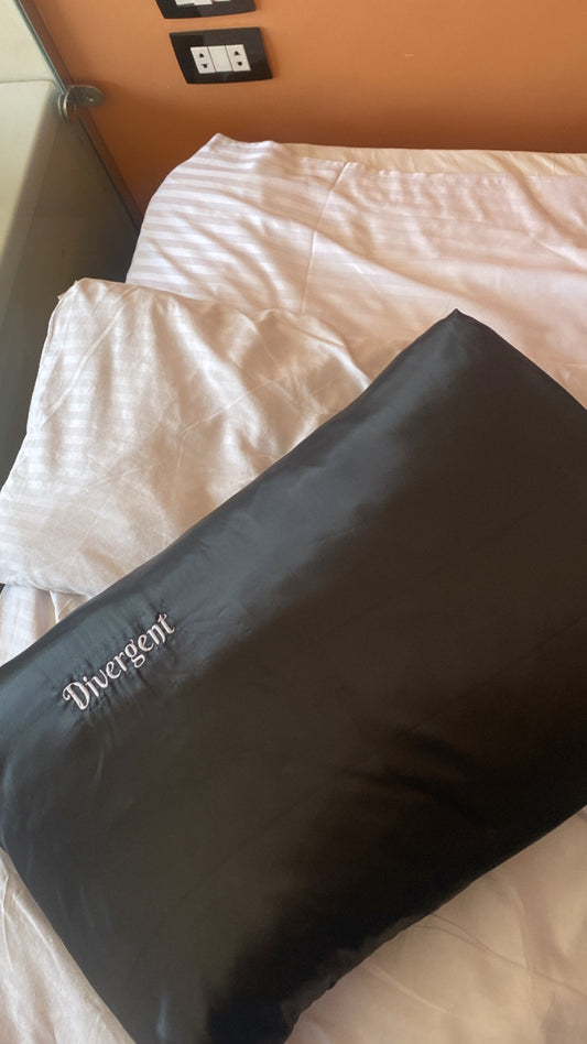 Black satin pillowcase ❤️